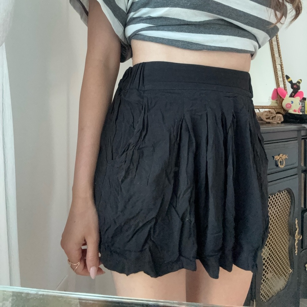 Urban Outfitters Pleated Black Shorts